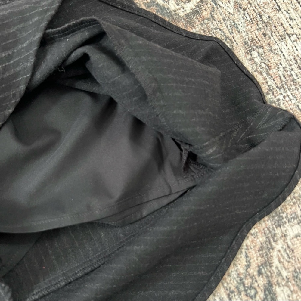 Banana Republic Black Pinstriped Wool Mini Skirt Womens Size 0 - Picture 7 of 14